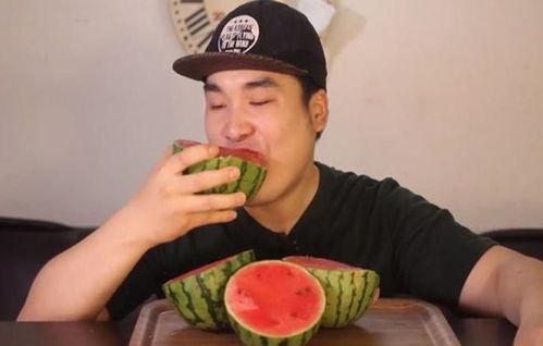 网红吃瓜mv,揭秘娱乐圈幕后真相 第1张 网红吃瓜mv,揭秘娱乐圈幕后真相 第1张